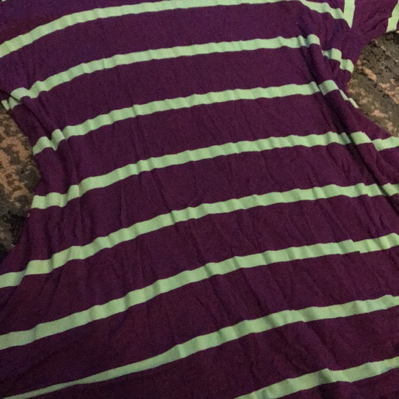 Lularoe perfect T shirt! - Picture 2 of 5